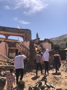 Reconstruction d'un village au Maroc