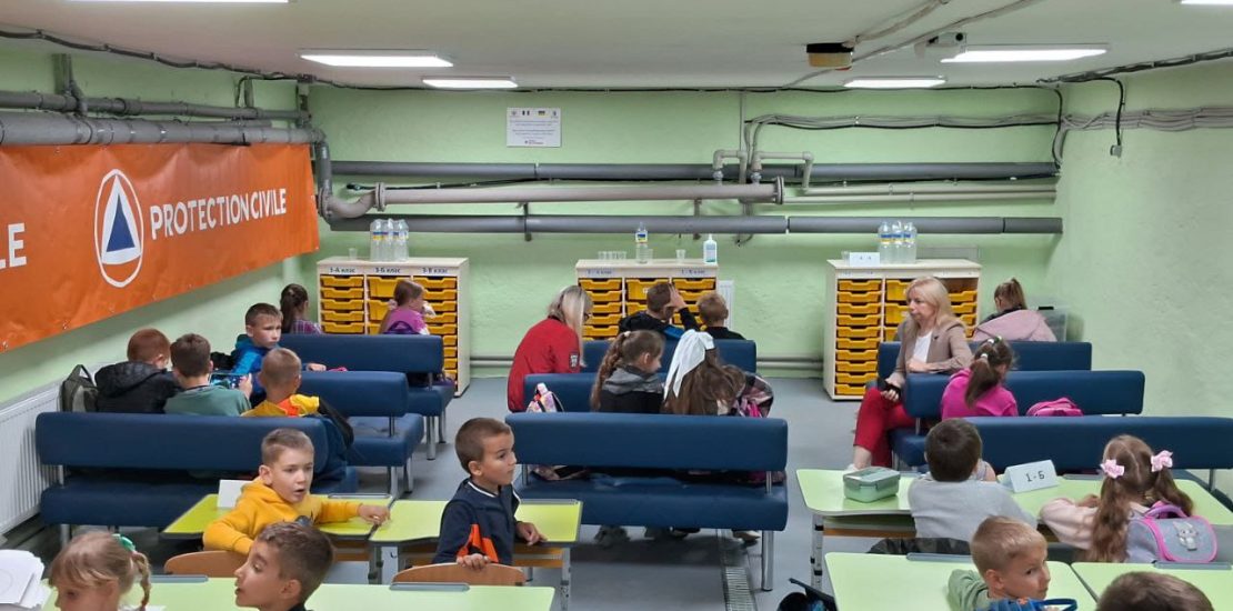 scolaire en abri Ukraine
