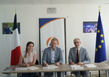Signature partenariat MIKIT