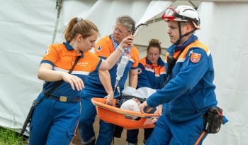 secours de la protection civile lors d'un poste de secours